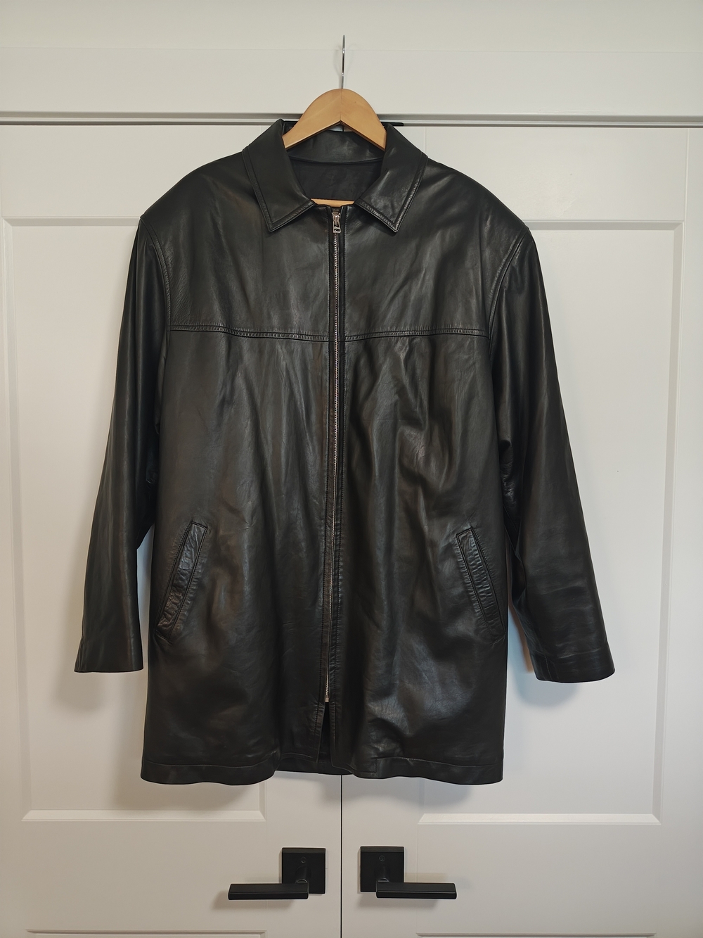 Julio Valdēs Men's Black Leather Jacket